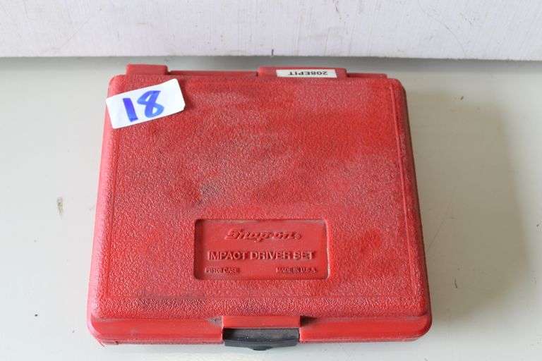 SNAPON IMPACT DRIVER SET PB108 WITH PIT120ATTACHMENT AND 7 VARIOUS