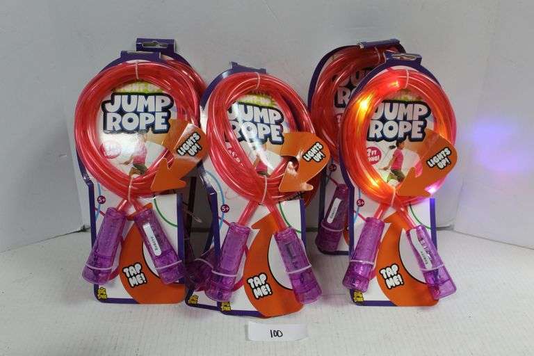 7' LIGHT UP JUMP ROPE WITH MULTI COLORED LIGHTS, BY BIG TIME 92449