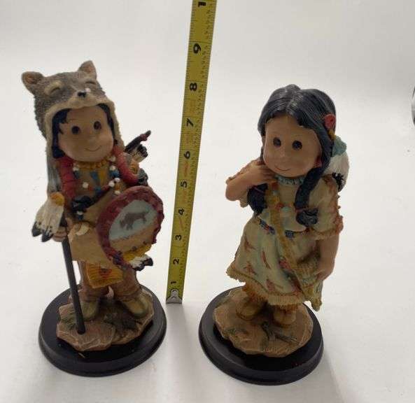 Native American Figurines Hoosier Auction Group