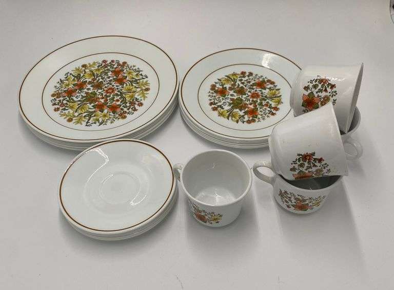 Corelle Dinnerware Hoosier Auction Group