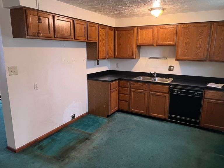 (AUCTION ID RE111) SOLD 891 RUMA ROAD COLUMBUS, OHIO 43207 REAL