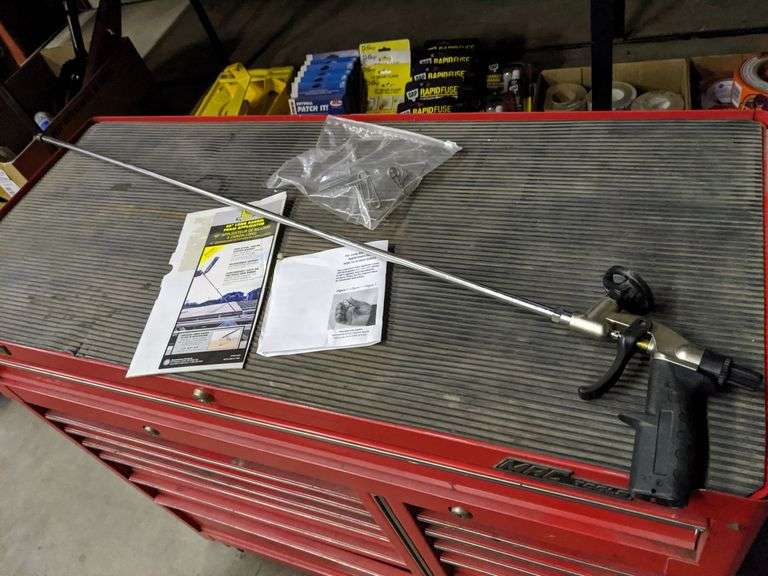 TOUCH 'N FOAM 46IN. LONG BARREL FOAM APPLICATOR Isabell Auction