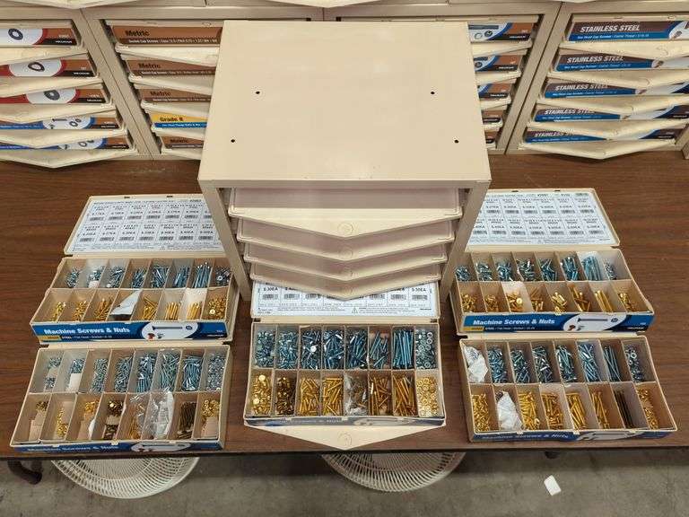 5DRAWER HARDWARE BIN WITH CONTENTS Isabell Auction