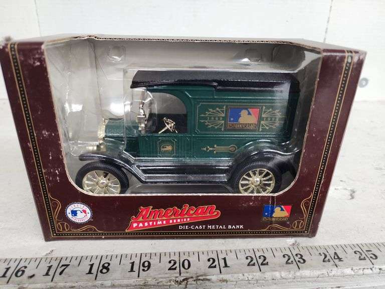 DIE CAST TRUCK BANK Isabell Auction