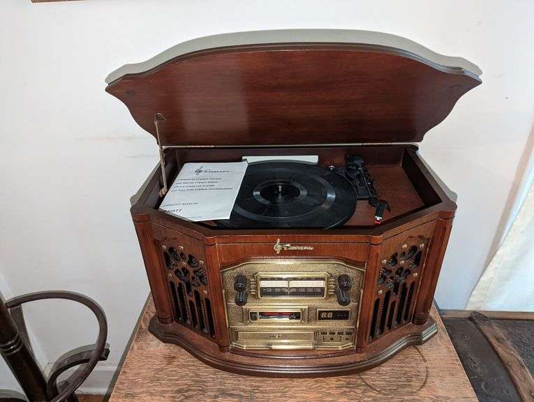 EMERSON RADIO/PHONO/CD/CASSETTE PLAYER Isabell Auction