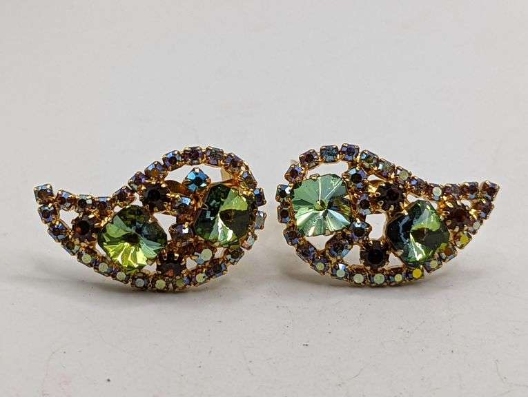 VINTAGE COSTUME EARRINGS SET WITH STONES Isabell Auction