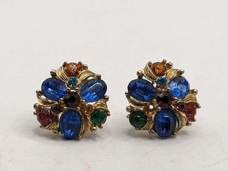 VINTAGE COSTUME EARRINGS SET WITH STONES Isabell Auction