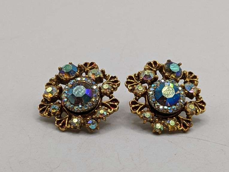 VINTAGE COSTUME EARRINGS SET WITH STONES Isabell Auction
