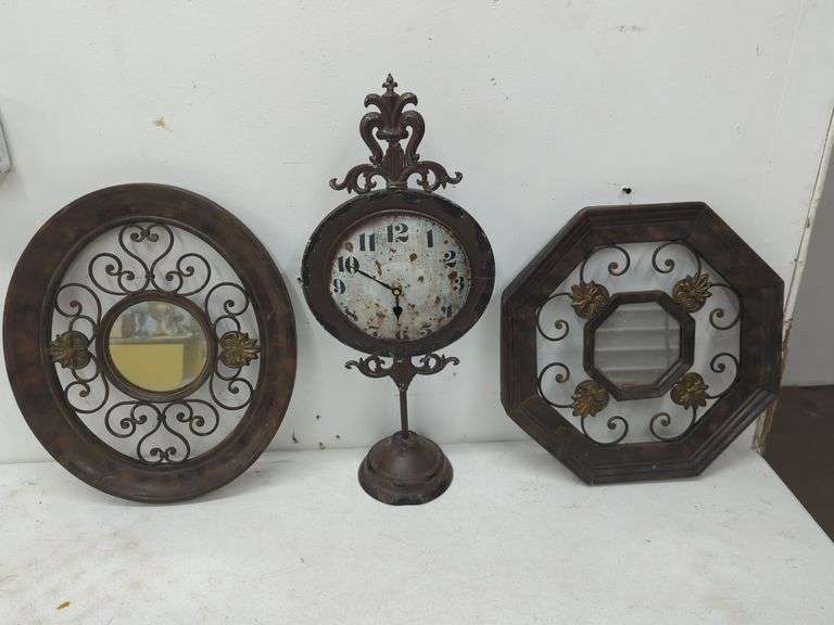 METAL WALL MIRRORS & METAL CLOCK Isabell Auction