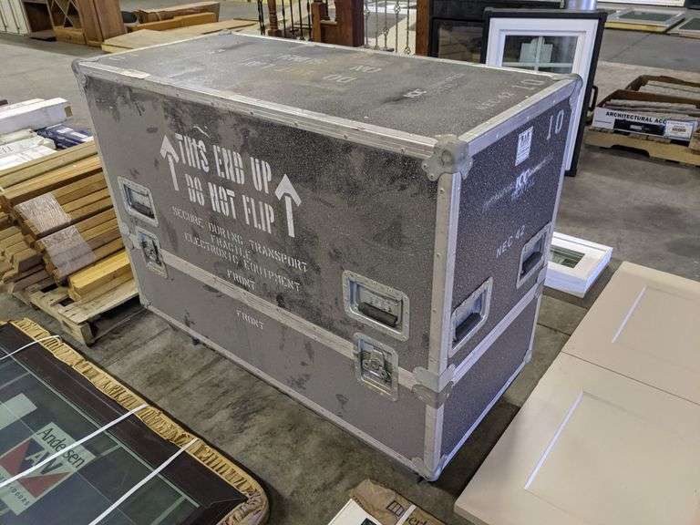 R&R HARD SIDED SHIPPING CRATE (22IN. X 48IN. X 37IN. TALL) Isabell