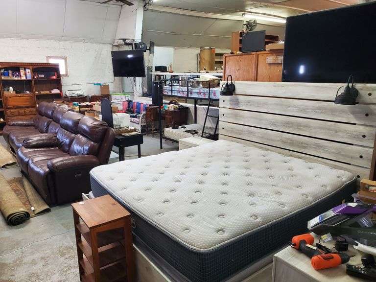 WEEKLY CONSIGNMENT AUCTION