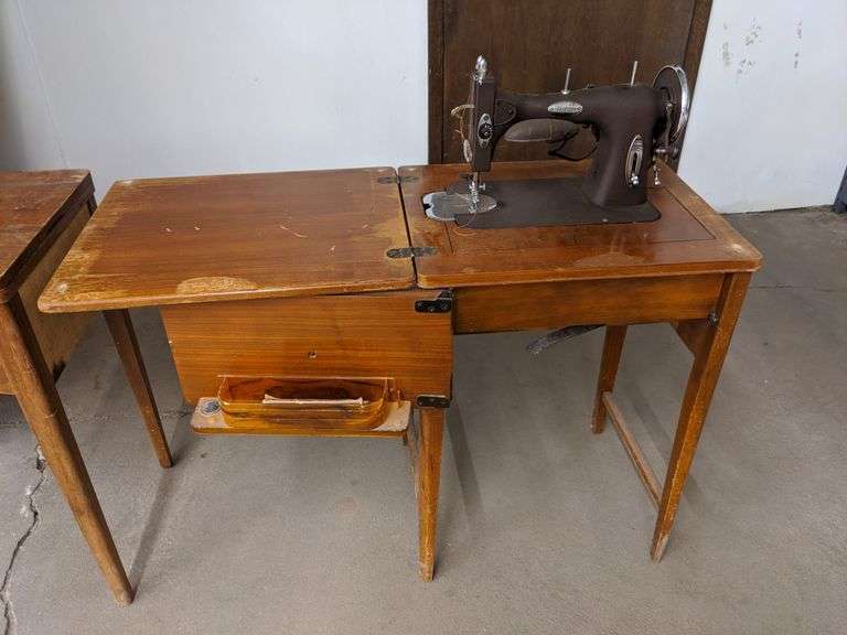 Antique White Sewing Machine Base at Susie Branch blog Antique White Sewing Machine Base at Susie Branch blog