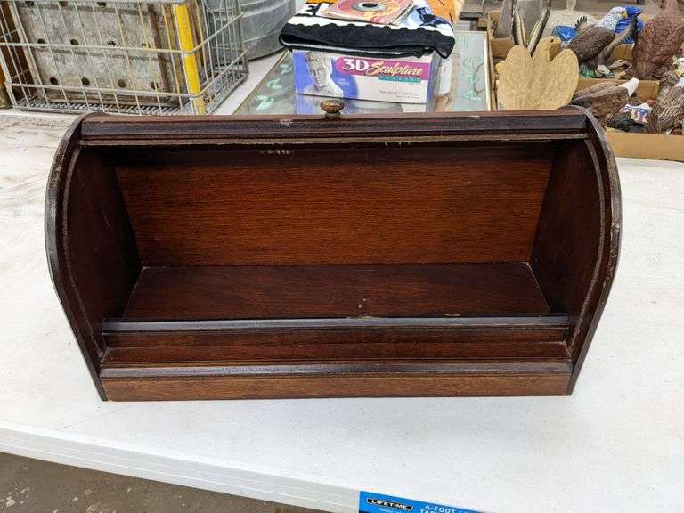 VINTAGE WOODEN ROLLTOP BOX Isabell Auction