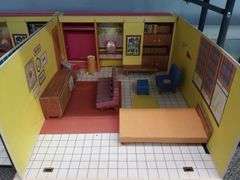 BARBIE'S DREAM HOUSE - Isabell Auction