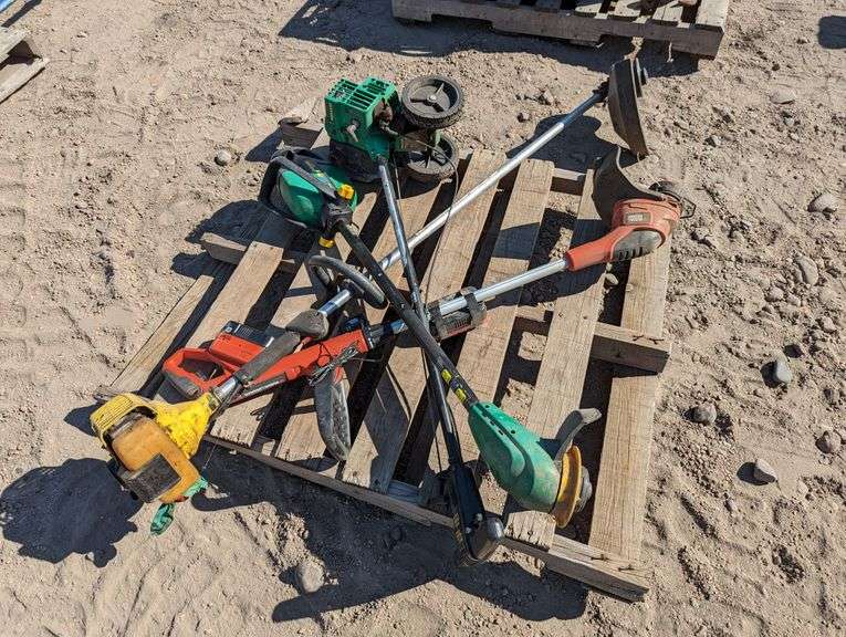 (OUT) ASST'D WEED EATERS & EDGER Isabell Auction