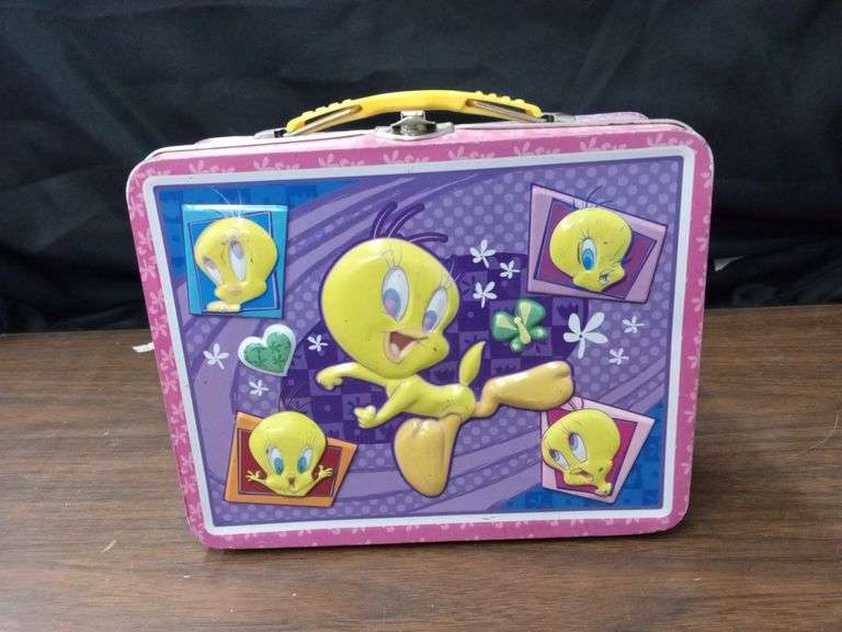 (8INL X 6IND X 3INT) TIN TWEETY BIRD LUNCH BOX Isabell Auction