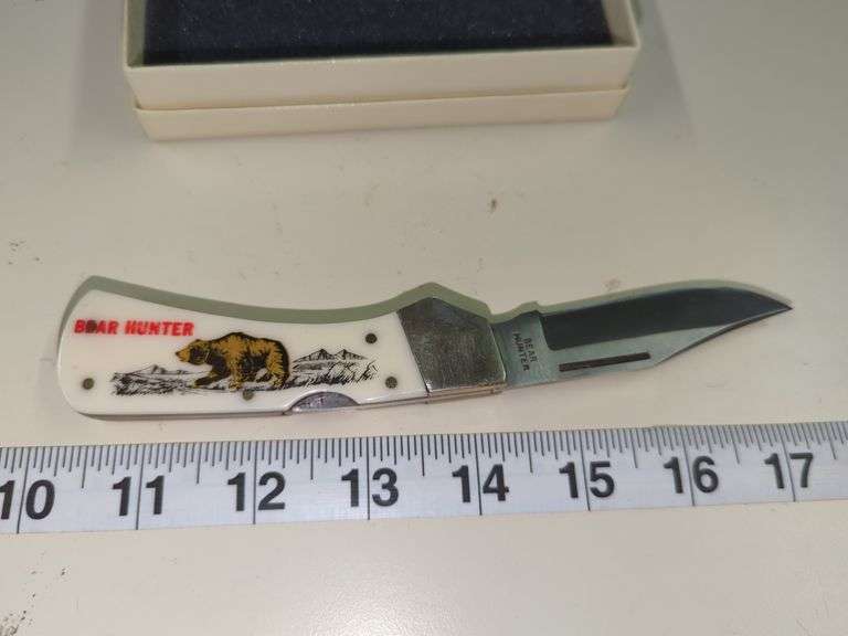 BEAR HUNTER FOLDING KNIFE Isabell Auction
