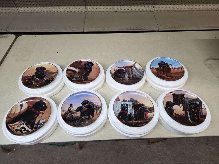 8 PC. BLACK LAB PLATE SET Isabell Auction