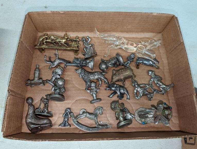 ASST'D LEAD AND PEWTER FIGURINES Isabell Auction