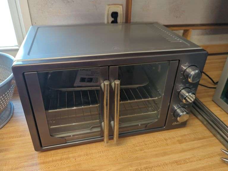OSTER FRENCH DOOR COUNTERTOP OVEN Isabell Auction