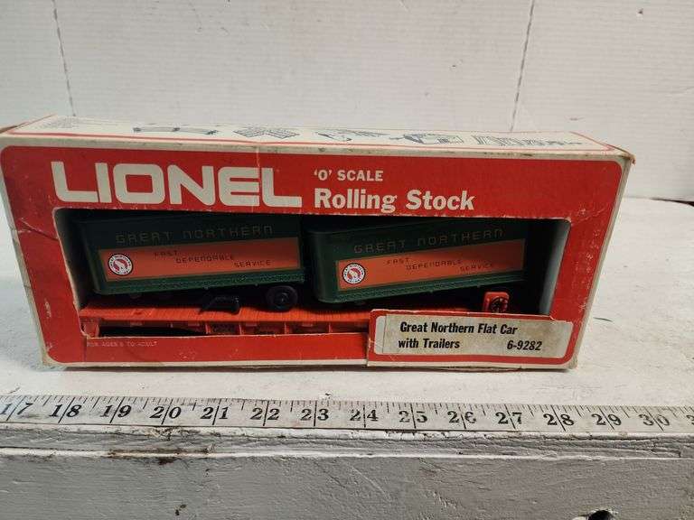 O SCALE LIONEL GREAT NORTHERN FLAT CAR WITH TRAILERS Isabell Auction
