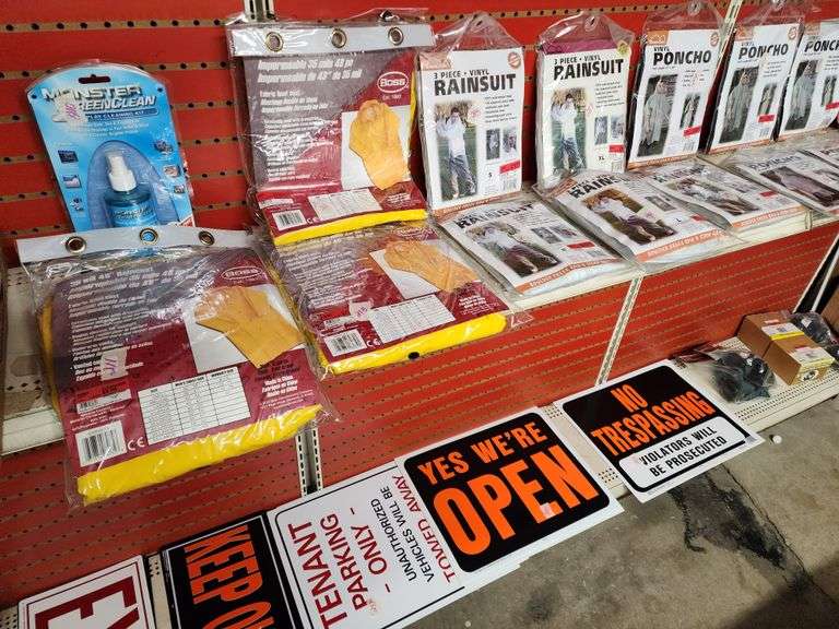 NEW AND OVERSTOCK MERCH. AUCTION Isabell Auction