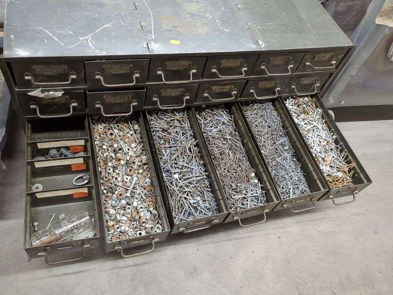 18DRAWER METAL BOLT BIN FULL OF ASST'D HARDWARE Isabell Auction