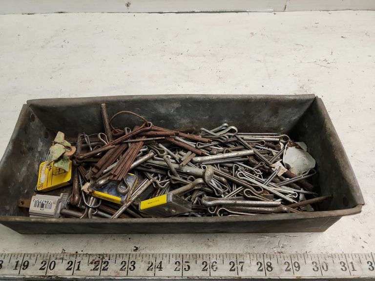 COTTER PINS Isabell Auction