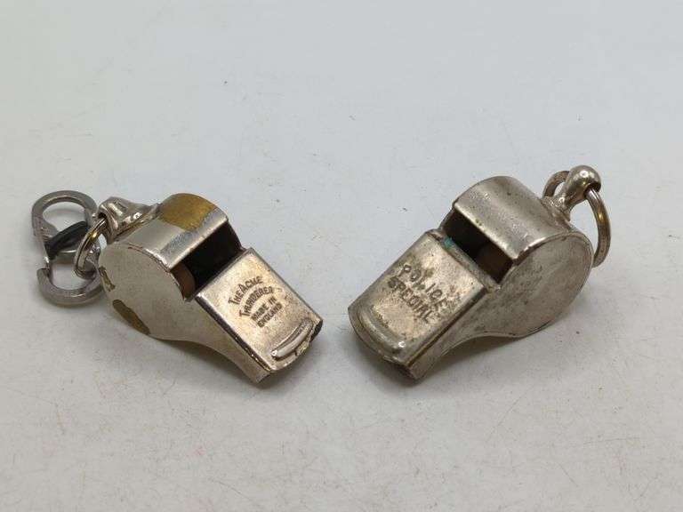VINTAGE ACME THUNDERER & POLICE SPECIAL WHISTLES Isabell Auction