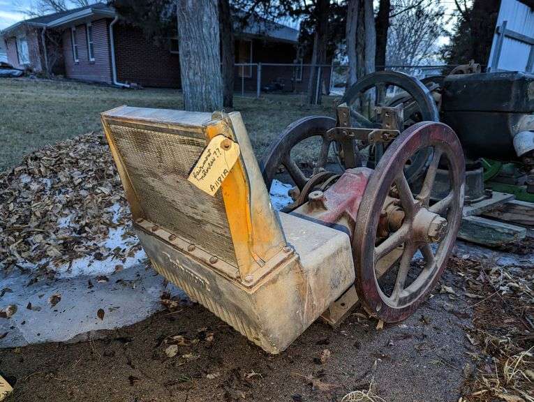 FAIRMONT A1181A RAILROAD SPEEDER GAS ENGINE (TURNS) Isabell Auction