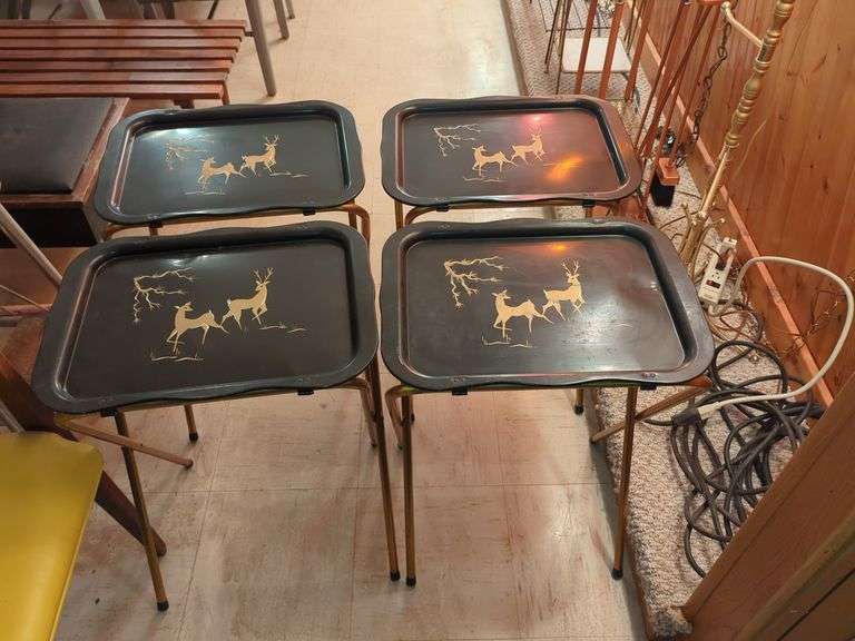 VINTAGE RETRO 4PC. METAL TV TRAY SET Isabell Auction