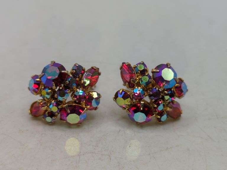 VINTAGE COSTUME EARRINGS SET WITH STONES Isabell Auction