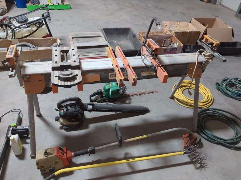 PORTAMATE PM7000 MITER SAW STAND WITH LIGHT, & POWER OUTLETS