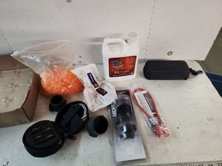 SCOPE HOLDER, CLEANING KIT, CLEANING SOLUTION 45/44 WAX BULLETS