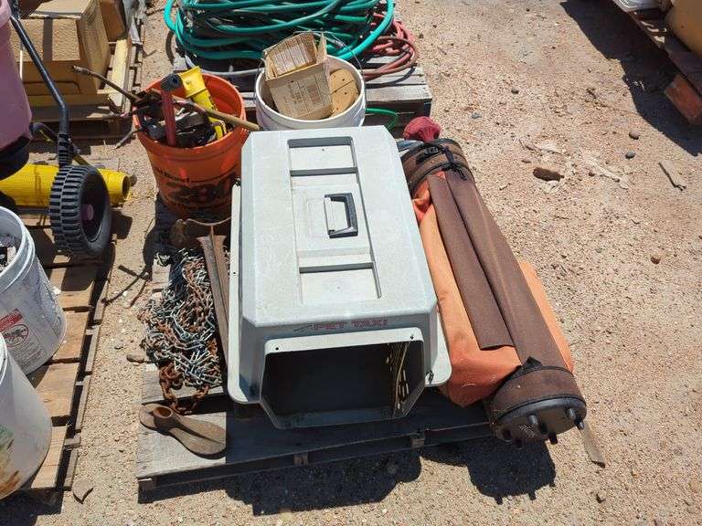 (OUT) TIRE CHAINS, PET PORTER, GREASE GUN, GOLF CLUBS, SHOE ANVILS, ETC