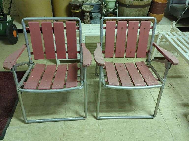 (2) VINTAGE ALUMINUM & WOOD FOLDING OUTDOOR CHAIRS Isabell Auction
