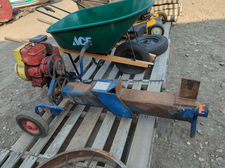 BRIGGS & STRATTON 5-HP GAS LOG SPLITTER (TURNS OVER) - Isabell Auction