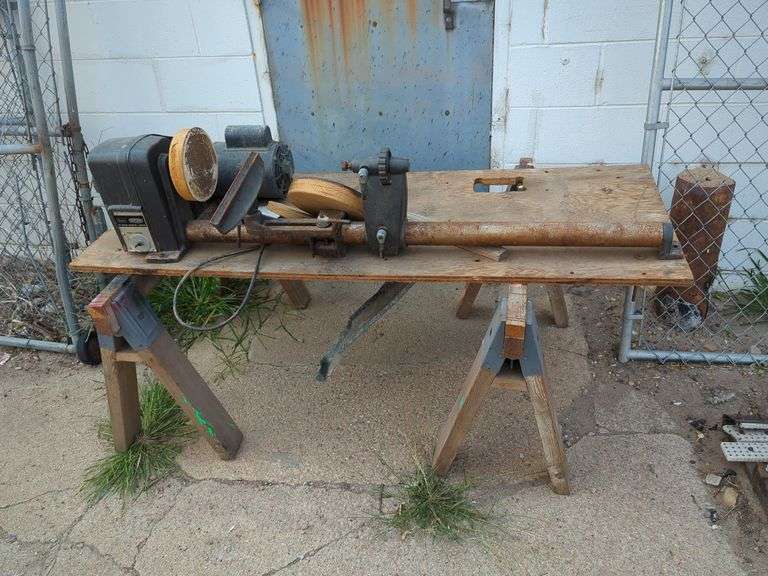 CRAFTSMAN 12" WOOD LATHE WITH (2) SAWHORSES Isabell Auction