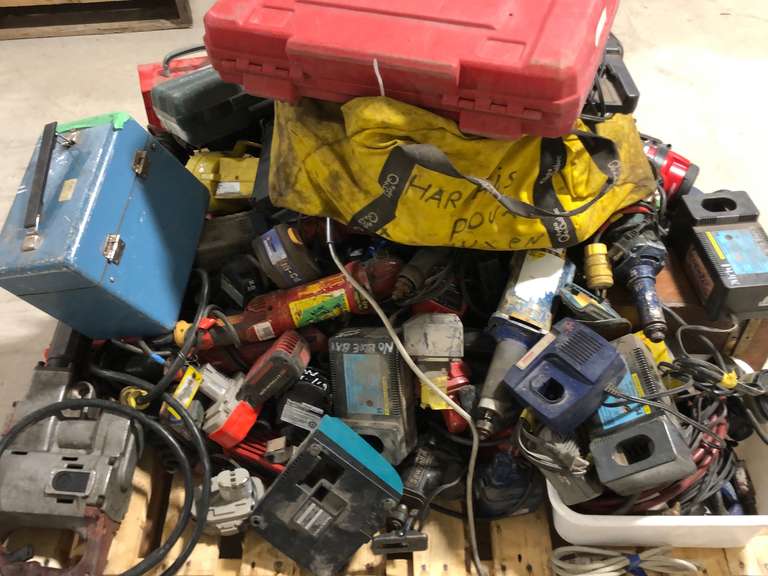 Pallet of Power Tools (Large lot) Jardine Auctioneers