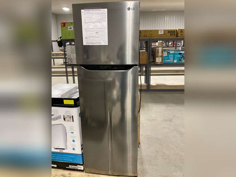 LG Apartment Size Refrigerator (front dented from shipping) Jardine