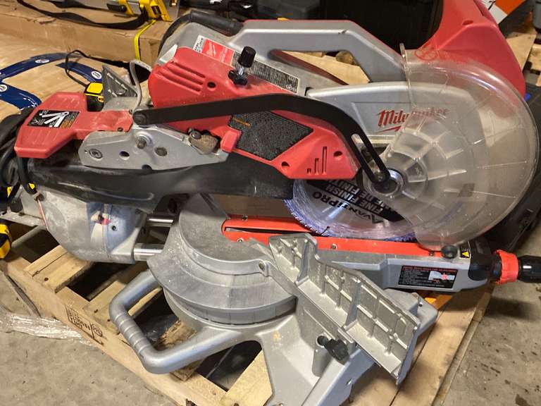 Milwaukee Mitre Saw w/Stand Jardine Auctioneers