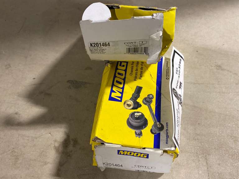 Pair of Moog Ball Joints Jardine Auctioneers