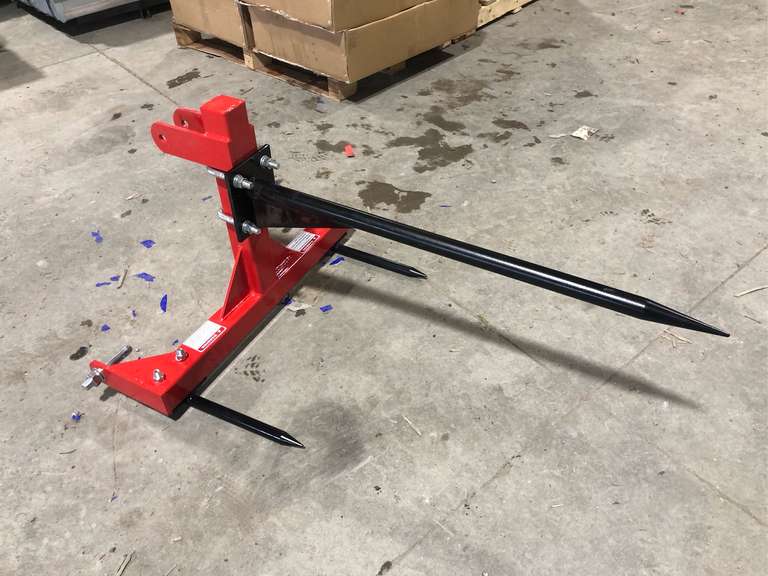 3 PT HITCH BALE SPEAR Jardine Auctioneers