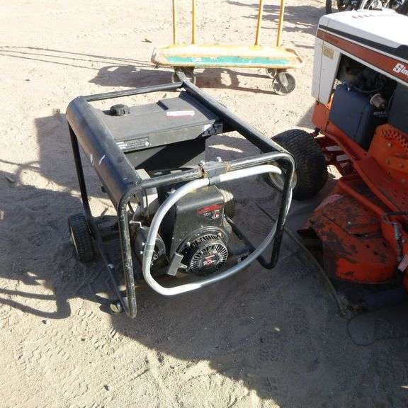 Homelite 5000 Watt Generator J&J Auctioneers LLC