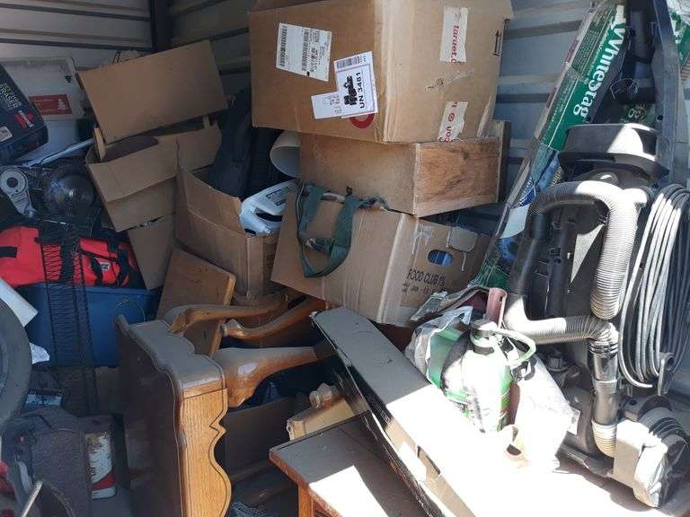 Unit 143 at York Canyon Storage Raton N.M. J&J Auctioneers LLC