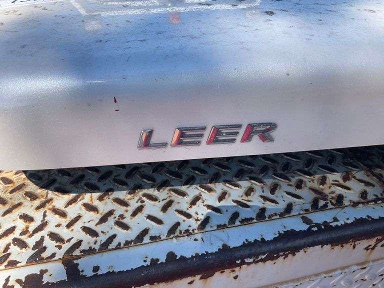 Leer Hard Shell Ford Truck Bed Cover Albuquerque, NM J&J Auctioneers LLC