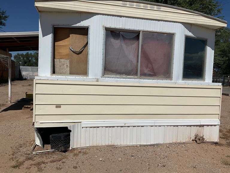 1977 Marlette K143 3bd,2 Bath 14 x 78 Single Wide Mobile Home J&J Auctioneers LLC