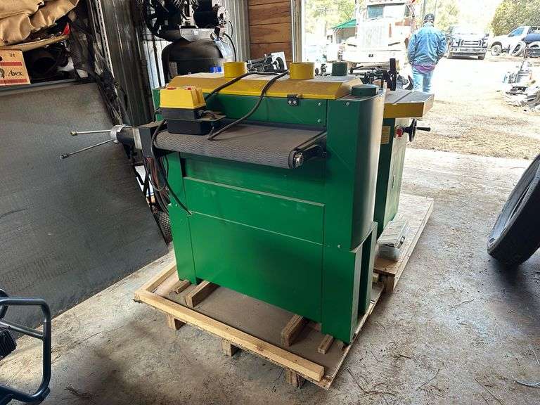 Woodtek 109352 Sander J&J Auctioneers LLC