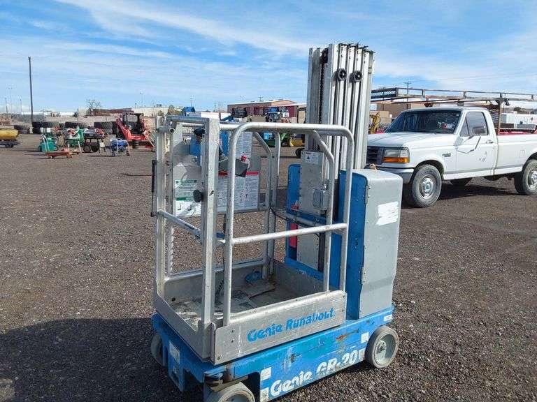 2012 Genie GR20 Lift J&J Auctioneers LLC