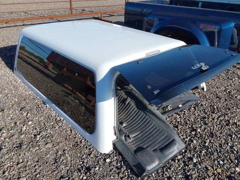 Camper Shell Albuquerque, N.M. J&J Auctioneers LLC